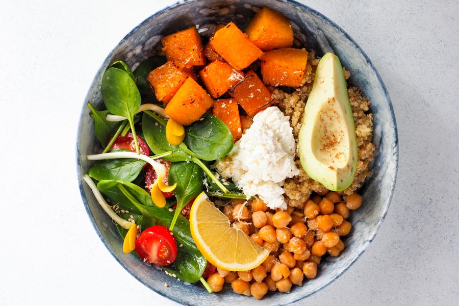 Nohutlu Bulgur Pilavı ve Yoğurt